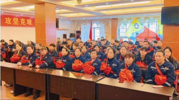 娄底amjs澳金沙门线路实业表彰“三八红旗手”
